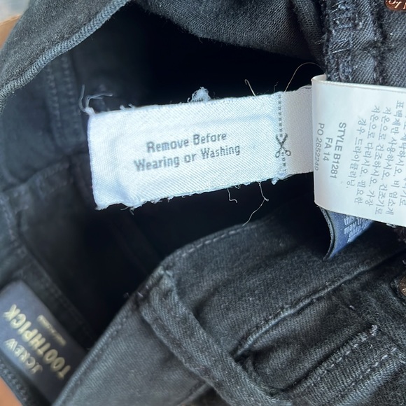 Never Worn J. Crew 8" Rise Toothpick Jean in Black Size 27 - Picture 8 of 8